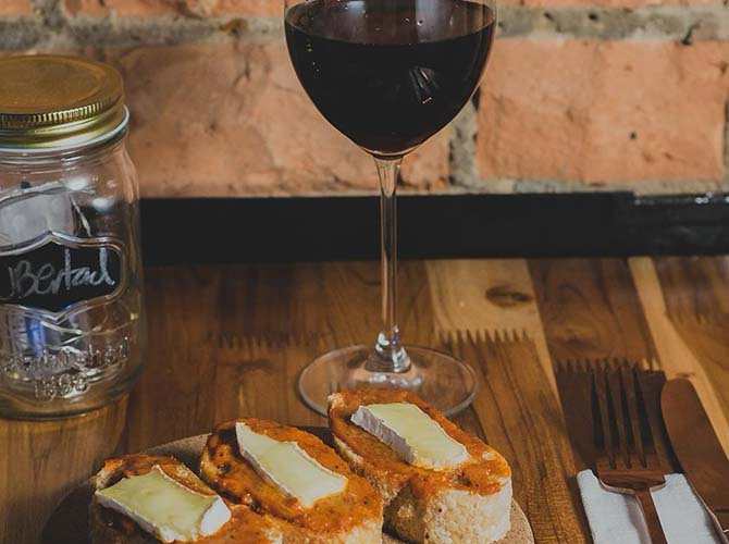 Bar La Caleta Libertad Winebar