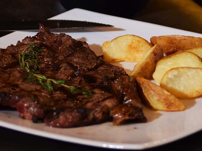 Restaurante SA-TA